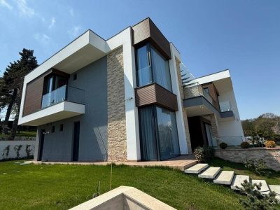 სახლის აშენება, Savi karkasis aSeneba fasi